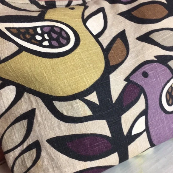 Annika in Chautauqua Handmade Canvas Bird Print Market Tote - Picture 4 of 9